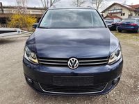 Gebraucht VW Touran Cup 105 PS (77 kW) 2014 Blau Van / Kleinbus
