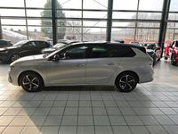 Neu Opel Astra 131 PS (96 kW) 2025 Silber Kombi