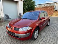 Gebraucht Renault Mégane II Privilege 98 PS (72 kW) 2004 Rot Limousine