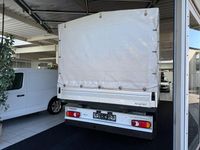 Second-hand Renault Master 131 CP (96 kW) 2019 Alb Monovolum