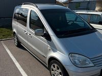Gebraucht Mercedes Vaneo 102 PS (75 kW) 2005 Silber Van / Kleinbus
