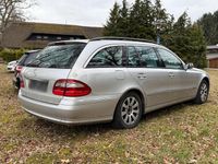 Gebraucht Mercedes E220 150 PS (110 kW) 2005 Silber Kombi
