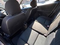 Gebraucht Peugeot 207 73 PS (53 kW) 2009 Silber Limousine