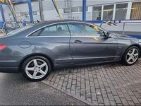 Gebraucht Mercedes E350 265 PS (194 kW) 2012 Blau Coupé
