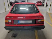 Gebraucht Volvo 440 90 PS (66 kW) 1992 Rot Kleinwagen