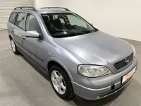 Gebraucht Opel Astra 90 PS (66 kW) 2009 Lichtsilber Kombi