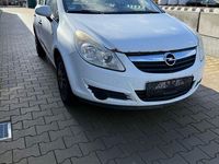 Gebraucht Opel Corsa Selection 80 PS (58 kW) 2009 Weiß Kleinwagen