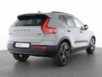 Gebraucht Volvo XC40 Plus 163 PS (119 kW) 2025 Grau SUV
