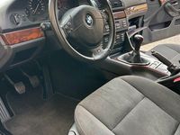 Gebraucht BMW 520 185 PS (136 kW) 2001 Schwarz Limousine