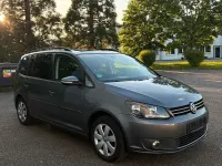 Gebraucht VW Touran Comfortline 140 PS (102 kW) 2013 Grau Van / Kleinbus