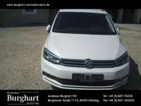 Gebraucht VW Touran Highline 190 PS (139 kW) 2017 Oryxweiß perlmutteffekt Van / Kleinbus