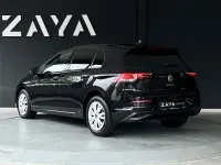 Second-hand VW Golf VIII United 110 CP (80 kW) 2021 Negru Berlinǎ