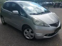 Gebraucht Honda Jazz Trend 90 PS (66 kW) 2010 Silber Kleinwagen