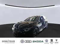 Gebraucht VW Golf VIII R-line 150 PS (110 kW) 2024 Schwarz Limousine