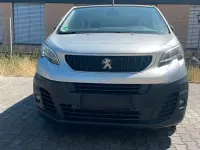 Gebraucht Peugeot Expert 150 PS (110 kW) 2018 Grau Van