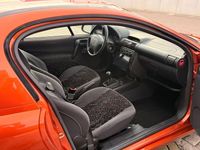Gebraucht Opel Tigra 90 PS (66 kW) 1996 Orange Coupé