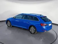 Gebraucht Skoda Superb Style 150 PS (110 kW) 2023 Energyblau Kombi