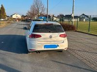 Gebraucht VW Golf VII Highline 150 PS (110 kW) 2013 Weiß Limousine