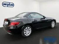 Gebraucht Mercedes SLC200 184 PS (135 kW) 2016 Obsidianschwarz  metalliclack Cabrio