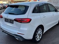 Usata Mercedes B180 116 CV (85 kW) 2020 Bianco Monovolume