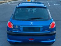 Gebraucht Peugeot 206 75 PS (55 kW) 2004 Blau Kleinwagen