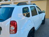 Second-hand Dacia Duster 105 CP (77 kW) 2012 Alb SUV