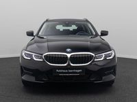 Gebraucht BMW 330e Sport Line 292 PS (214 kW) 2022 Schwarz ii668 Kombi