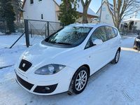 Gebraucht Seat Altea XL Copa 105 PS (77 kW) 2012 Weiß Van / Kleinbus