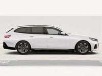 Neu BMW 530e 299 PS (219 kW) 2026 Weiß (alpinweiß uni) Kombi