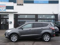 Gebraucht Ford Kuga Titanium 150 PS (110 kW) 2018 Grau SUV