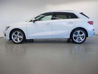 Gebraucht Audi A3 Advanced 116 PS (85 kW) 2025 Gletscherweiss metallic Limousine