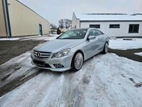 Gebraucht Mercedes E500 388 PS (285 kW) 2009 Silber Coupé