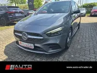 Gebraucht Mercedes B200 AMG line 163 PS (119 kW) 2019 Grau Kleinwagen