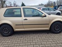 Gebraucht VW Golf IV 75 PS (55 kW) 2002 Gold Limousine