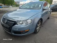 Gebraucht VW Passat 140 PS (102 kW) 2010 Blau Kombi