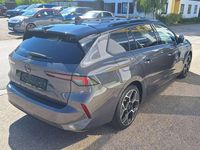 Gebraucht Opel Astra Ultimate 131 PS (96 kW) 2024 Vulkangrau dach schwarz Kombi