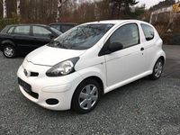 Gebraucht Toyota Aygo Basis 68 PS (50 kW) 2009 Weiß Kleinwagen