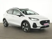 Używany Ford Fiesta Active 125 KM (91 kW) 2022 Biały Sedan/Limuzyna