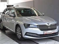 Gebraucht Skoda Superb Style 150 PS (110 kW) 2022 Silber Kombi