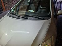 Gebraucht Toyota Auris 132 PS (97 kW) 2010 Silber Kleinwagen