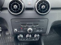 Gebraucht Audi A1 S-Line 86 PS (63 kW) 2013 Weiß Kleinwagen