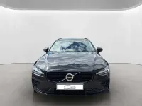 Gebraucht Volvo V60 Ultimate 335 PS (246 kW) 2022 Onyx black Kombi