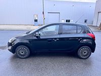 Gebraucht Hyundai i20 Classic 86 PS (63 kW) 2014 Schwarz Kleinwagen