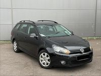 Gebraucht VW Golf VII 105 PS (77 kW) 2014 Schwarz Kombi