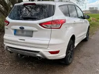 Gebraucht Ford Kuga 180 PS (132 kW) 2016 Weiß SUV