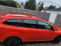 Gebraucht Ford Focus 125 PS (91 kW) 2016 Rot Kombi