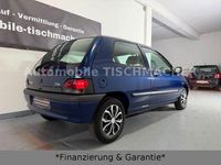 Gebraucht Renault Clio 54 PS (39 kW) 1997 Blau Kleinwagen