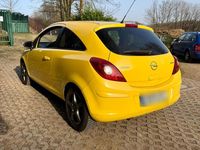 Gebraucht Opel Corsa 69 PS (50 kW) 2010 Gelb Kleinwagen