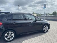 Gebraucht BMW 218 Active Tourer M Sport 136 PS (100 kW) 2015 Schwarz Van / Kleinbus