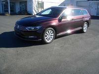 Gebraucht VW Passat Comfortline 190 PS (139 kW) 2018 Rot Kombi